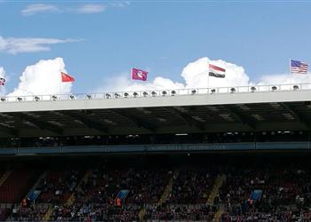 أستون فيلا ي نعى رجل الأعمال المصري أنسي ساويرس