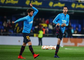 برشلونة يعمل على تجديد عقدي بوسكيتس وسيرجي روبيرتو