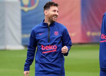 موندو ديبورتيفو الجو بارد في باريس 25 سبب ا تجعل ميسي سعيد ا بالتجديد لـ برشلونة