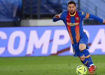 ناد أرجنتيني يغازل ميسي بعد نهاية عقده مع برشلونة