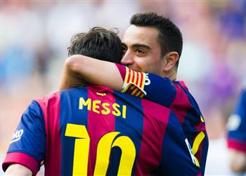 تشافي أراهن على استمرار ميسي مع برشلونة