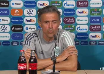 إنريكي يدافع عن أوناي سيمون وي صر ح لم أر منتخب ا أفضل من إسبانيا في أمم أوروبا