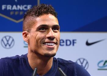 بيريز ي صعب مفاوضات صفقة فاران على مانشستر يونايتد