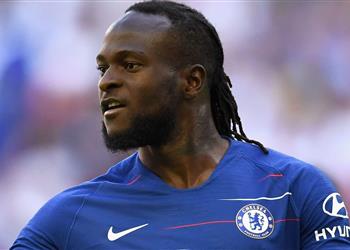 رسمي ا تشيلسي ي علن بيع فيكتور موسيس نهائي ا لـ سبارتك موسكو