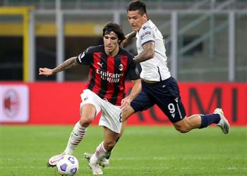 ميلان يقطع الطريق على برشلونة في صفقة تونالي