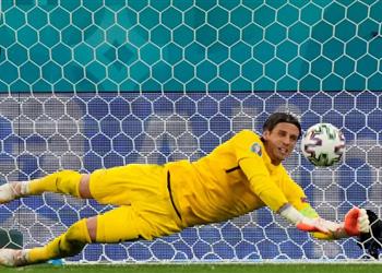 سومر بعد توديع سويسرا لليورو استعدت ذكريات الماضي وفخور بما قدمناه