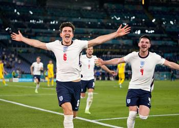 فيديو في 4 دقائق ماجواير وهاري كين يسجلان هدفين لـ إنجلترا أمام أوكرانيا