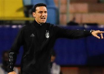 سكالوني ميسي الأفضل في التاريخ ومواجهة كولومبيا صعبة