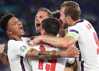 هاري كين هندرسون قدوة عظيمة لنا في منتخب إنجلترا