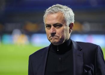 تقارير مورينيو يتواصل مع مدافع ريال مدريد لضمه إلى روما