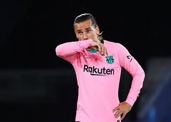 تقارير جريزمان ضحية أزمة برشلونة المالية وعقد ميسي الجديد