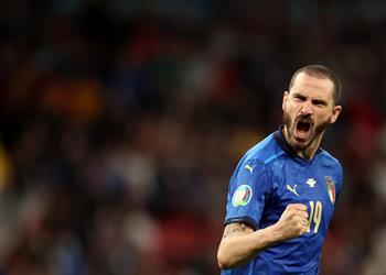 بونوتشي النصر الذي تعاني من أجله هو الأكثر إمتاع ا ويفصلنا سنتيمتر عن اللقب