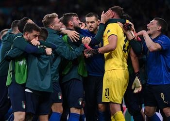 دوناروما بعد فوز إيطاليا مؤمن بالخرافات ولن أتحدث عن نهائي يورو 2020 الليلة