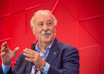 ديل بوسكي يتغزل في إنريكي ويؤكد الجميع فخور بما حققه منتخب إسبانيا بـ يورو 2020