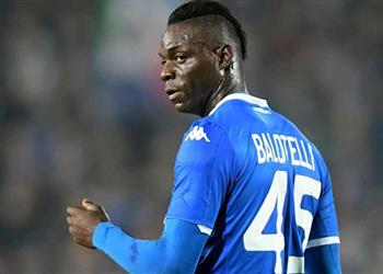 المشاغب يطير إلى تركيا رسمي ا دمير سبور يضم بالوتيلي من الدوري الإيطالي