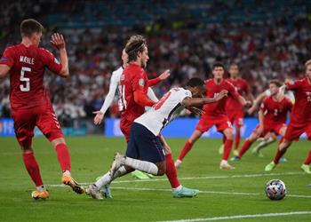مورينيو ركلة جزاء إنجلترا أمام الدنمارك ليست صحيحة وشعرت بخيبة أمل لاحتسابها