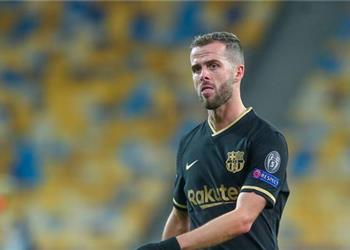 آرسنال ينضم لصراع يوفنتوس وثنائي إنجلترا على ضم بيانيتش من برشلونة