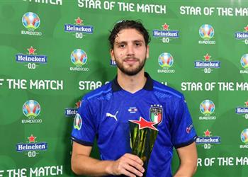 ساسولو سنتحدث مع لوكاتيلي بعد اليورو لحسم مستقبله وحددنا موعد ا مع يوفنتوس