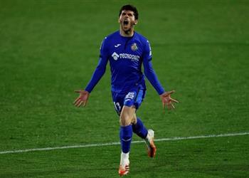 برشلونة يستعد للإعلان عن رحيل كارليس ألينيا