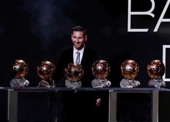 بعد خيبة أمل رونالدو وصلاح وفوز ميسي بكوبا أمريكا موندو الكرة الذهبية السابعة تنتظر ليو