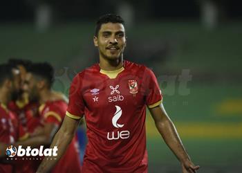 ترتيب هدافي الدوري المصري بعد ثلاثية محمد شريف في مباراة الأهلي ومصر المقاصة
