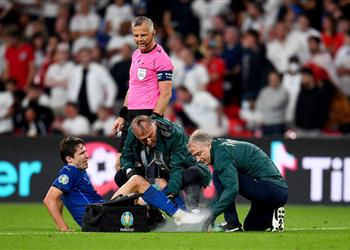 فيديو كييزا يغادر مباراة إيطاليا وإنجلترا في نهائي يورو 2020 للإصابة