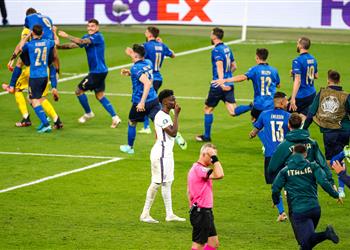 إنجلترا بعد خسارة يورو 2020 بدأنا للتو وجماهيرنا ستظل فخورة بنا