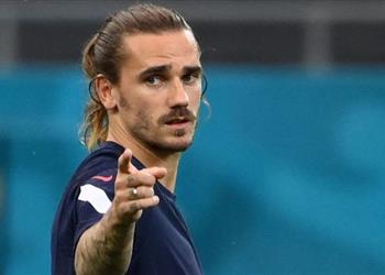 تقارير توضح موقف برشلونة من عودة جريزمان إلى أتلتيكو مدريد