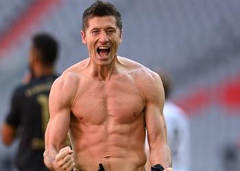 ليفاندوفسكي لا يزال على رادار ريال مدريد وبايرن ميونخ يبحث عن البديل