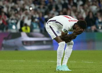 راشفورد في بيان مؤثر خذلت الجميع ولكن لن أعتذر عن هويتي