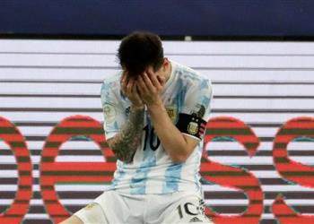 رغم انتهاء عقده مع برشلونة ميسي منفصل عن كل شيء وأفكر في إجازتي الصيفية فقط