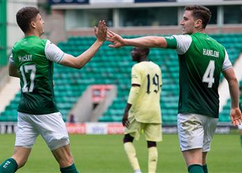 فيديو محمد النني يشارك في هزيمة آرسنال بثنائية أمام هيبرنيان ودي ا