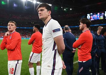 ماجواير والدي تعرض للإصابة في ويمبلي وما حدث كان مخيف ا