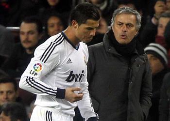 تسريب جديد بيريز كريستيانو رونالدو أحمق ومورينيو مختل