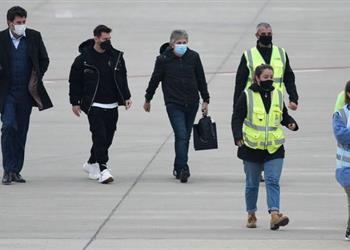 تهديد بوجود قنبلة في المطار يؤخر رحلة ميسي إلى أمريكا