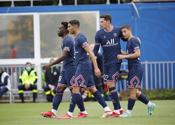 في أولى مباريات حكيمي فيديو باريس سان جيرمان يكتسح لو مان برباعية ودي ا