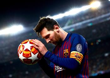 تقارير ميسي يضحي بنصف راتبه للتوقيع مع برشلونة حتى 2026