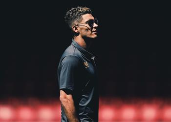 بعد إصابته الخطيرة خيمينيز يعود للمباريات عقب غياب 8 أشهر