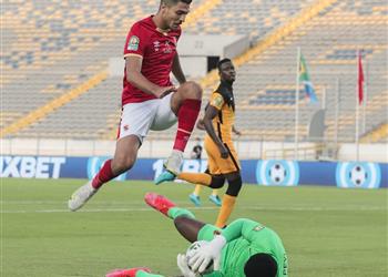 فيديو بالثلاثة الأهلي يسحق كايزر تشيفز ويضيف الأميرة الإفريقية العاشرة في دولاب بطولاته