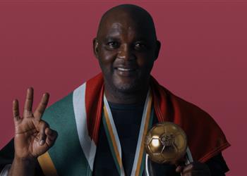 تقارير تكشف مكافأة موسيماني المالية بعد الفوز مع الأهلي بـ العاشرة