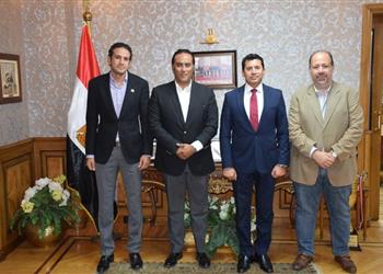 وزير الرياضة يتابع ملف ظهور حالة كورونا ضمن البعثة المصرية في أولمبياد طوكيو