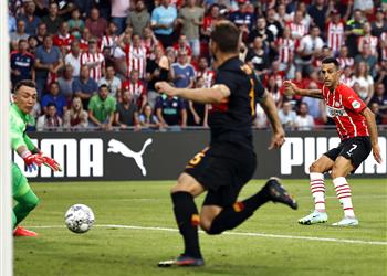 فيديو بمشاركة مصطفى محمد جالطة سراي يسقط بخماسية أمام أيندهوفن ويقترب من توديع دوري أبطال أوروبا