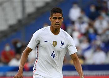 مانشستر يونايتد يواصل مفاوضاته مع ريال مدريد لحسم صفقة فاران