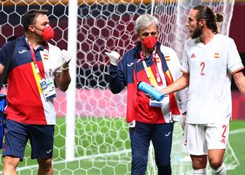 مينجويزا تعادل إسبانيا أمام مصر نتيجة م خجلة