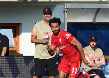 فيديو بمشاركة محمد صلاح النيران الصديقة تمنح ليفربول فوز ا صعب ا على ماينز ودي ا