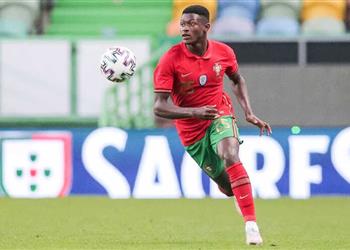 مانشستر سيتي ي قدم عرض ا جديد ا لضم نونو مينديز