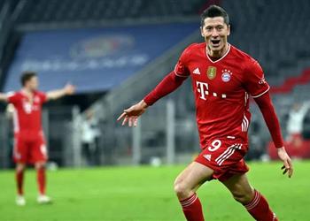 كيكر ليفاندوفسكي أفضل لاعب في ألمانيا 2021 وتوخيل مدرب العام