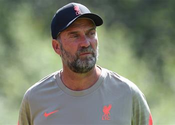 ليفربول يواجه أزمة مع اللاعبين الأجانب قبل الموسم الجديد