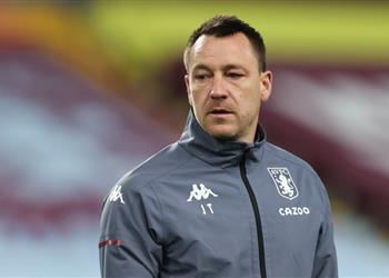 جون تيري يعلن رحيله عن أستون فيلا ويصر ح هدفي أن أصبح مدرب ا