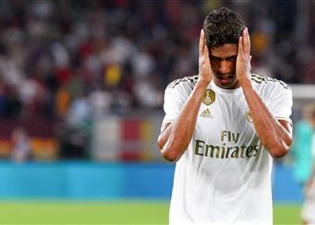 تقارير توضح تفاصيل اتفاق مانشستر يونايتد مع ريال مدريد بشأن صفقة فاران